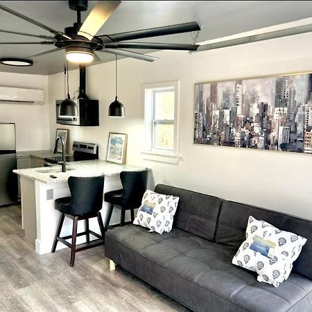 Romantic Chapel Hill Retreat For Two Hotel ภายนอก รูปภาพ