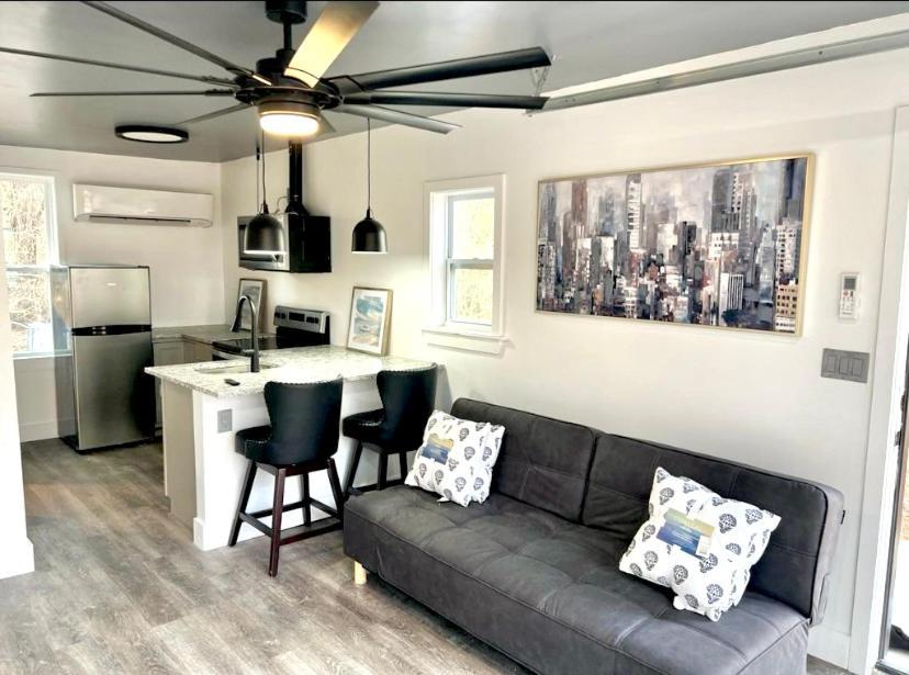 Romantic Chapel Hill Retreat For Two Hotel ภายนอก รูปภาพ